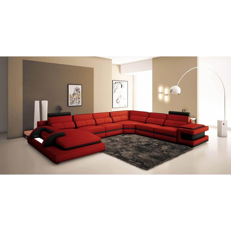 Canap&eacute; d'angle panoramique design en cuir rouge et noir avec lumi&egrave;re int&eacute;gr&eacute;e